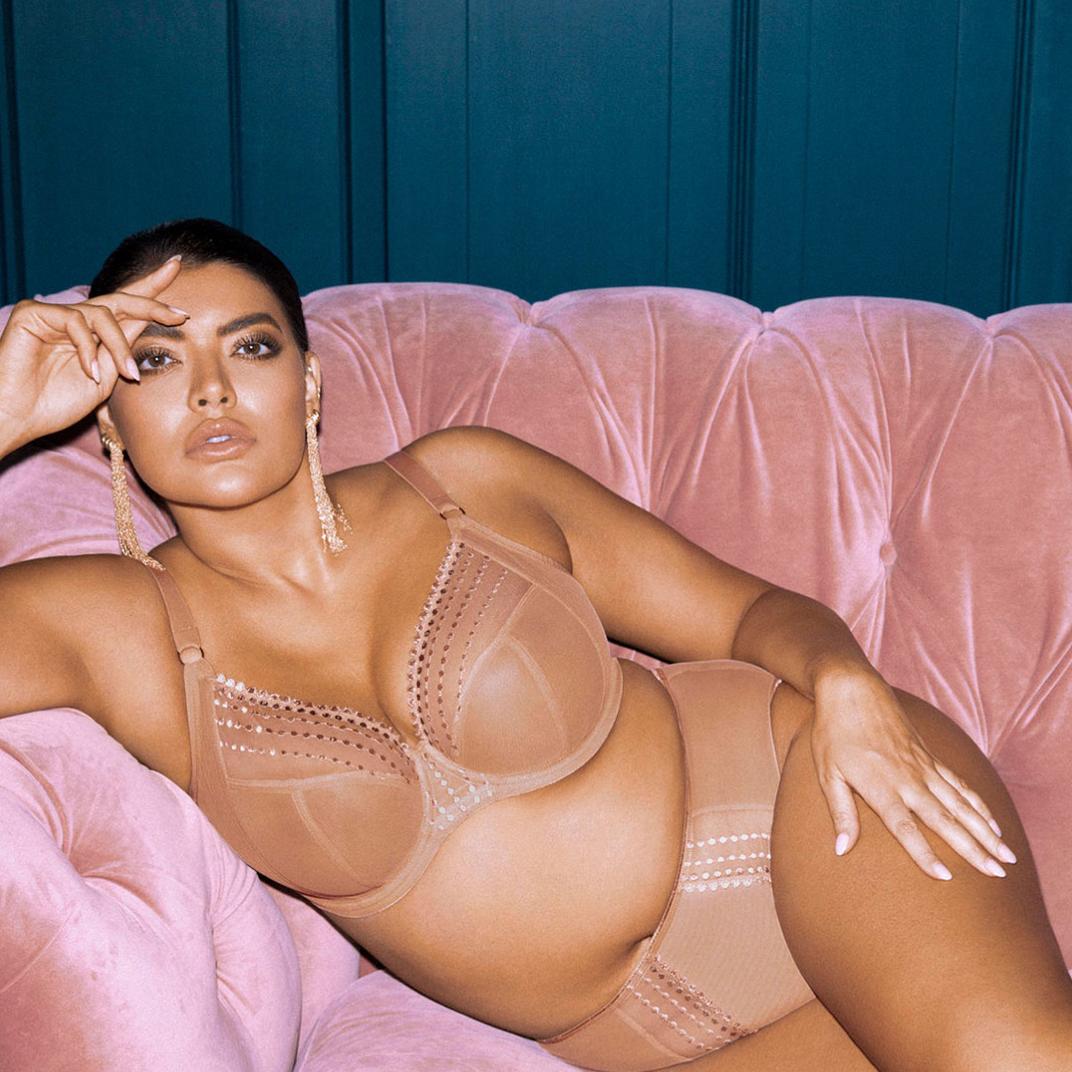Elomi Matilda UW Plunge Bra in Nude EL8900-Bras-Elomi-Nude-38-DD-Anna Bella Fine Lingerie, Reveal Your Most Gorgeous Self!