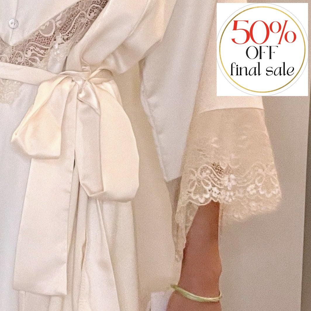 Flora Nikrooz Desirae Wrap Q81345 in Candlelight-Robes-Flora Nikrooz-Candlelight-Small-Anna Bella Fine Lingerie, Reveal Your Most Gorgeous Self!
