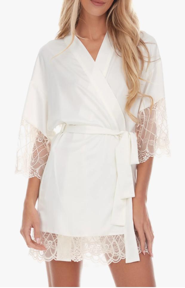 Flora Nikrooz Gabby Kimono in Ivory Q81387-Robes-Flora Nikrooz-Ivory-Small-Anna Bella Fine Lingerie, Reveal Your Most Gorgeous Self!