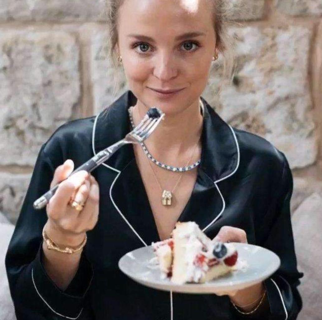 Ginia Fine Finishes Pyjama in Black/Creme Piping GBS501-Loungewear-Ginia-Black with Creme Piping-XSmall-Anna Bella Fine Lingerie, Reveal Your Most Gorgeous Self!