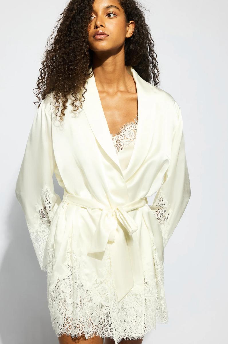 Ginia Freya Robe in Cream GTS601-Robes-Ginia-Cream-Small-Anna Bella Fine Lingerie, Reveal Your Most Gorgeous Self!