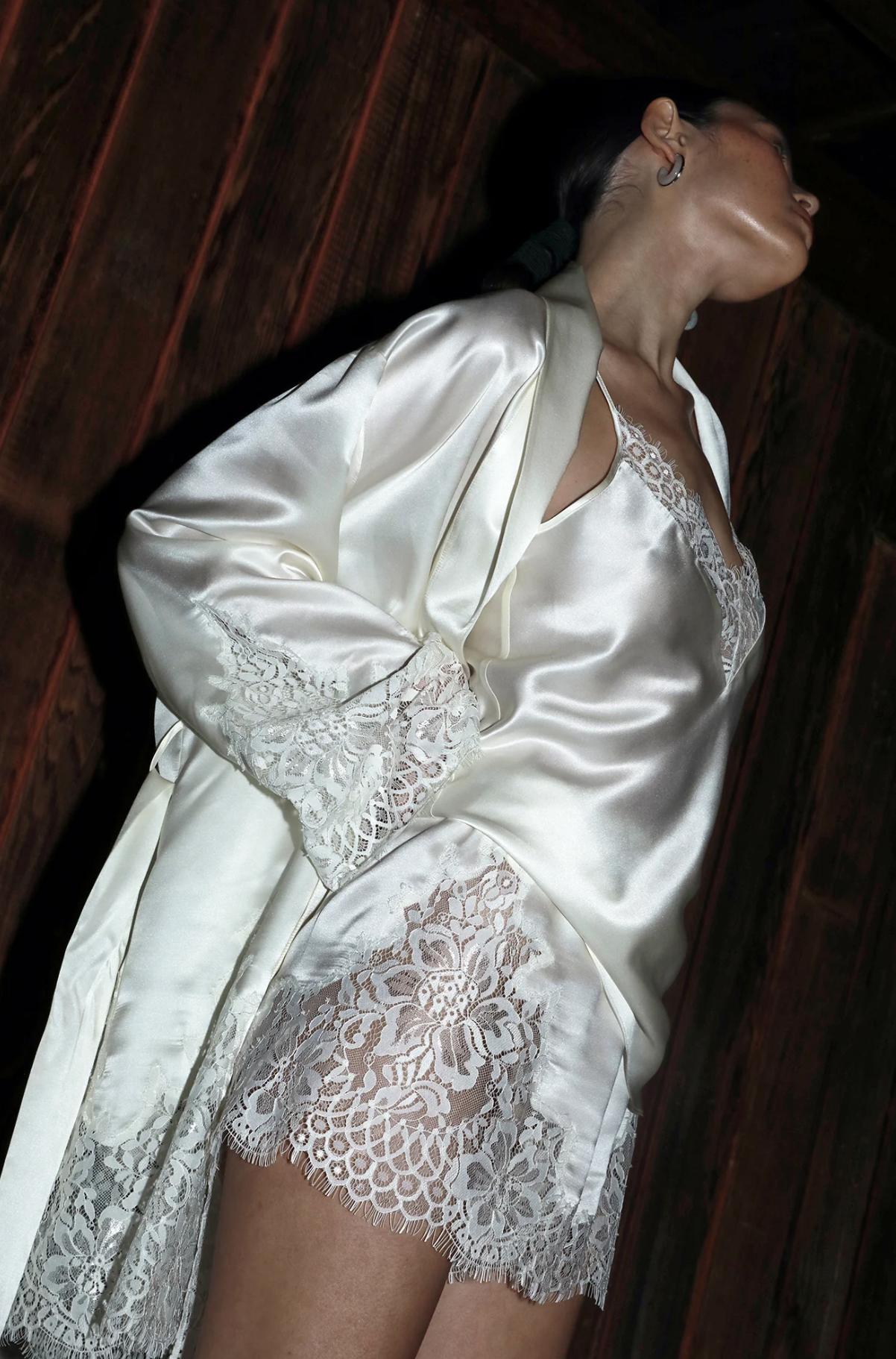 Ginia Freya Robe in Cream GTS601-Robes-Ginia-Cream-Small-Anna Bella Fine Lingerie, Reveal Your Most Gorgeous Self!