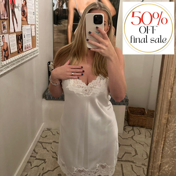 Natori Peony Glamour Chemise U78248 in Warm White-Loungewear-Natori-Warm White-XSmall-Anna Bella Fine Lingerie, Reveal Your Most Gorgeous Self!