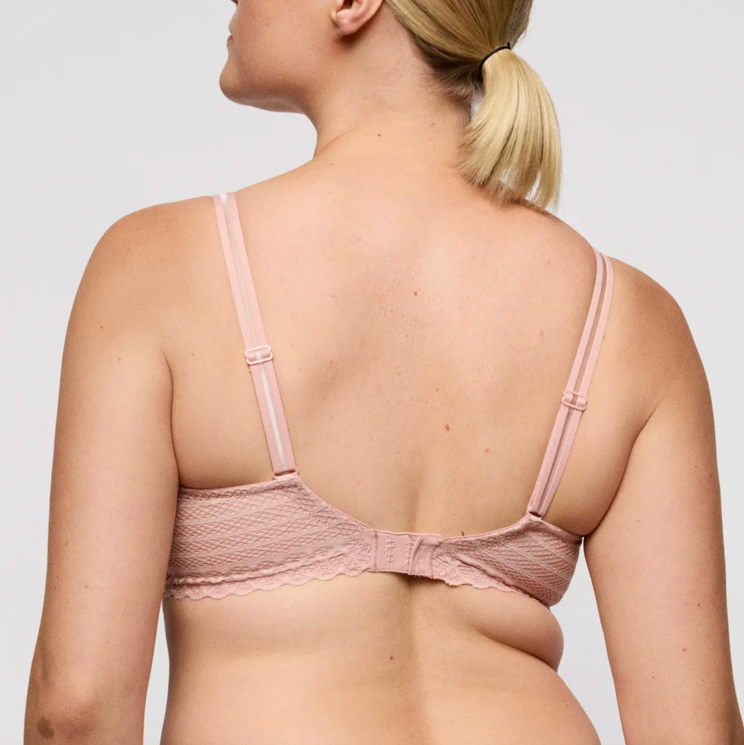 Prima Donna Twist Side Heartshape Bra 0242570 in Powder Rose-Prima Donna-Powder Rose-34-G-Anna Bella Fine Lingerie, Reveal Your Most Gorgeous Self!