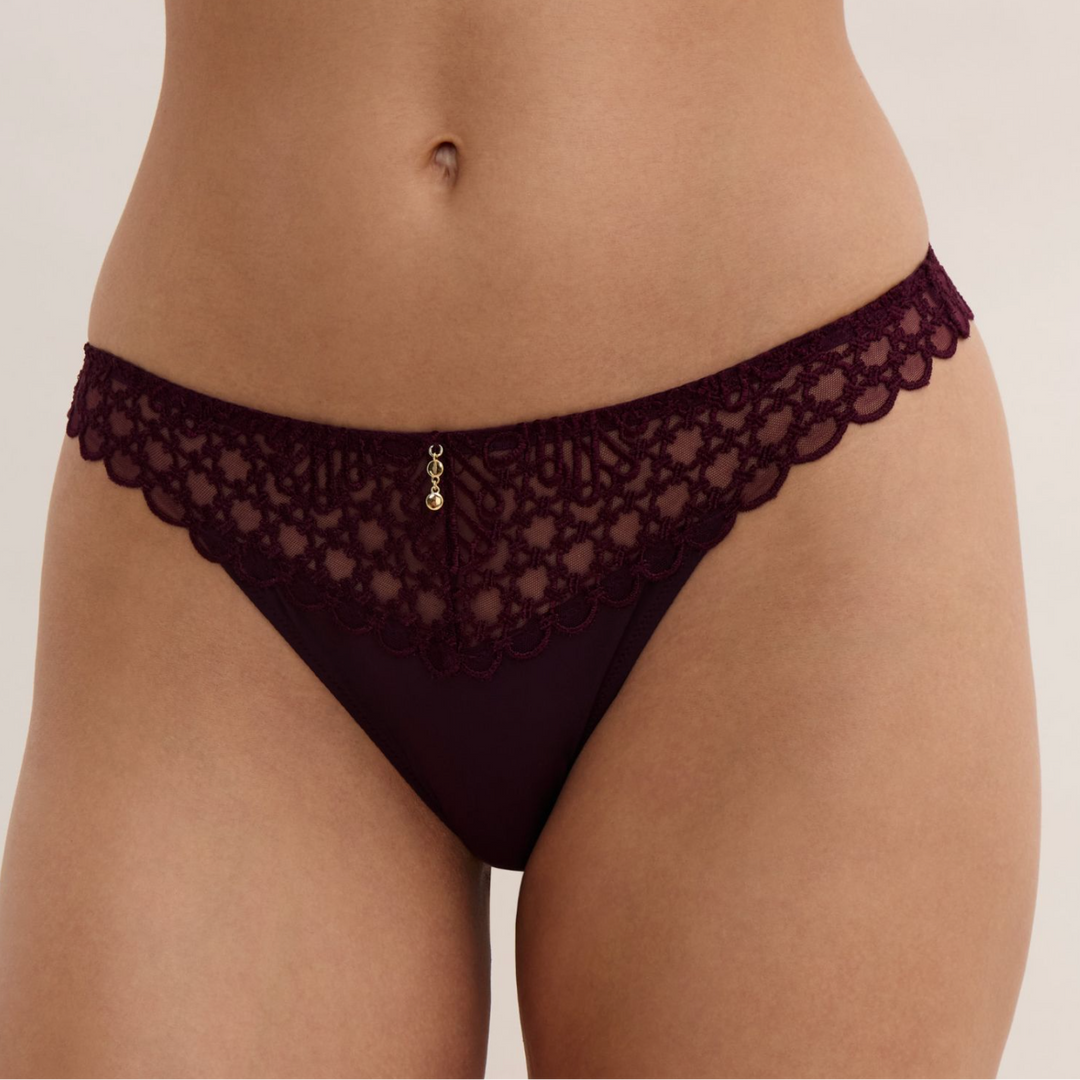 Aubade Eloge Du Desir Tanga in Deep Berry 7C26