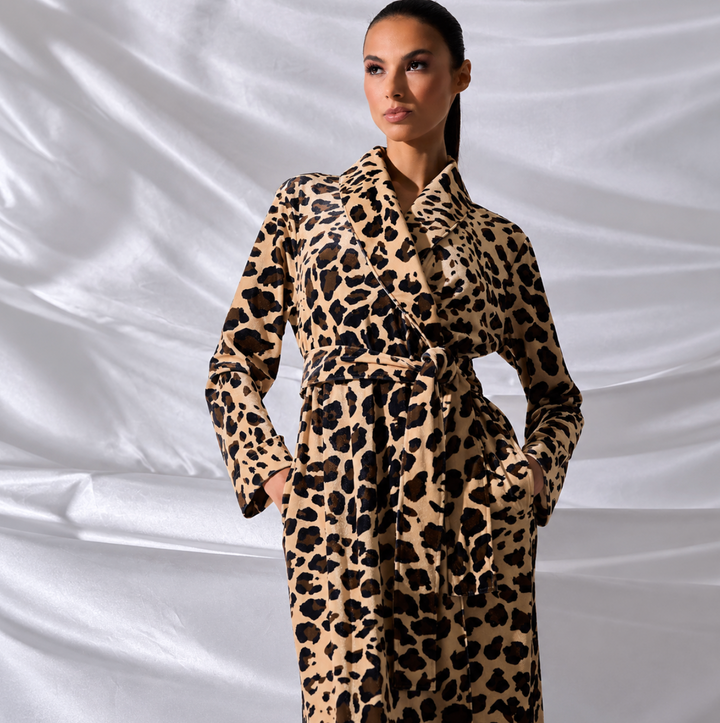 Natori Jaguar Printed Velvet Robe Y74063