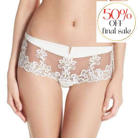 Simone Perele Saga Boyshort 15C630 350-Panties-Simone Perele-Ivory-Medium-Anna Bella Fine Lingerie, Reveal Your Most Gorgeous Self!