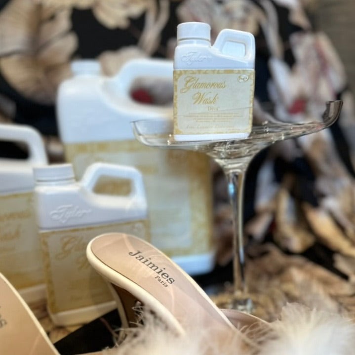 Tyler Candle Glamorous Wash in Diva 112g / 4 oz-Anna Bella Fine Lingerie-